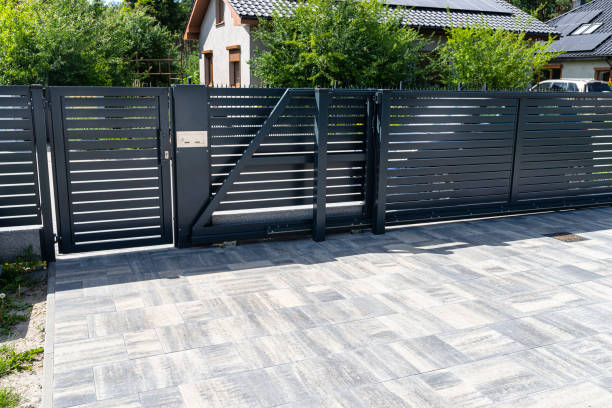 Best Custom Driveway Pavers  in Sturgeon Bay, WI